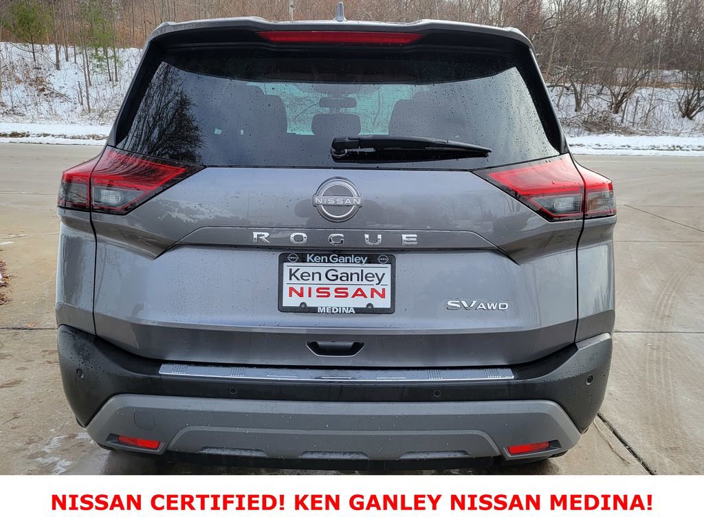 Certified 2023 Nissan Rogue SV image 4