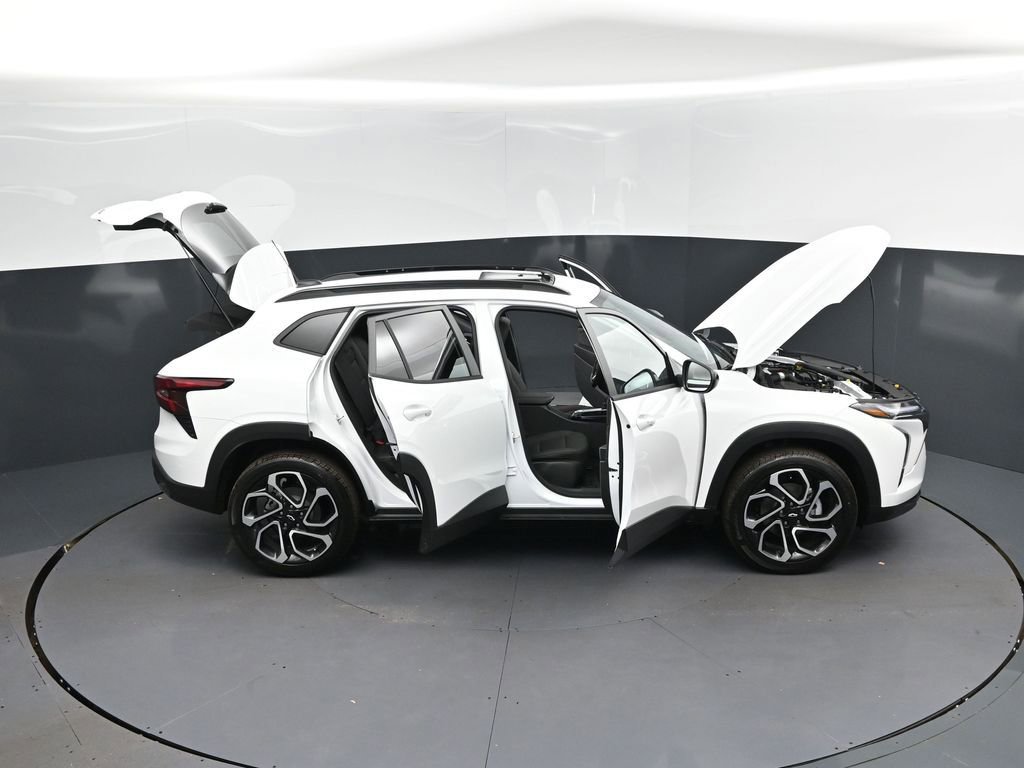 New 2026 Chevrolet Trax RS w/ Sunroof Package FWD image 49
