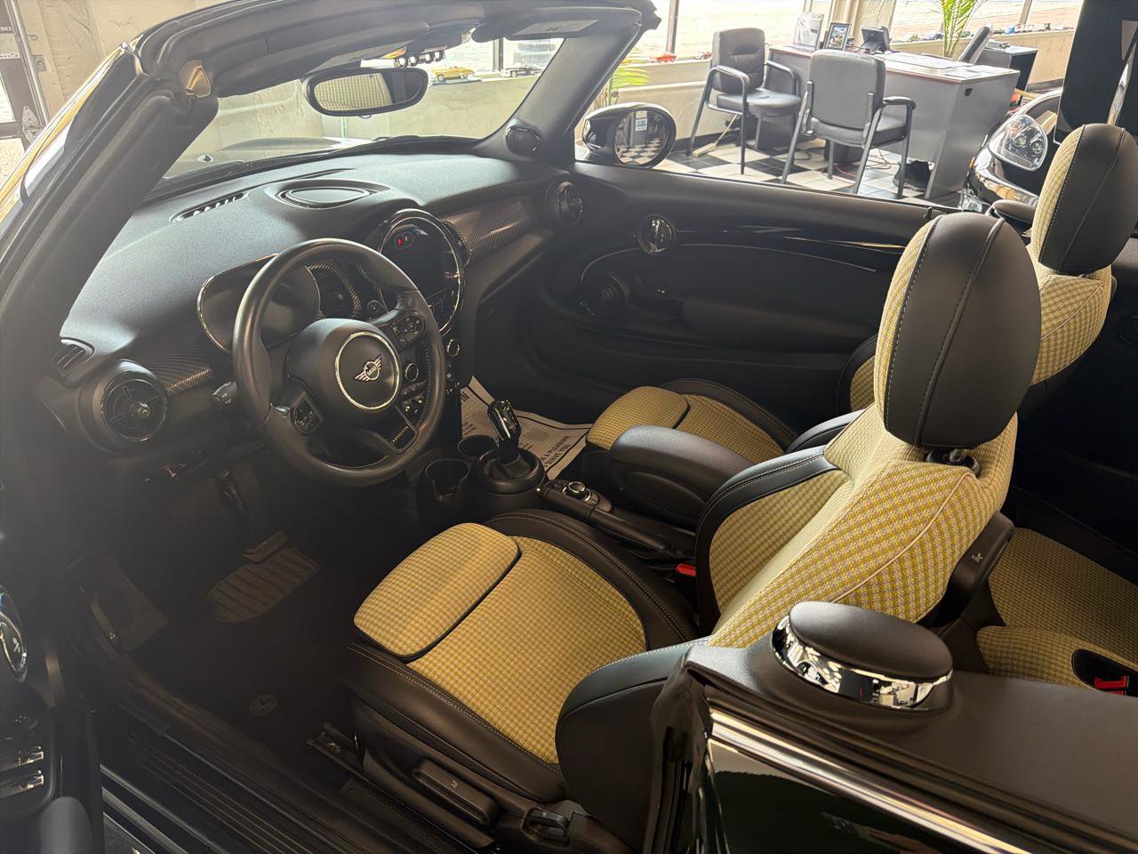 Used 2023 MINI Cooper S w/ MINI Resolute Edition FWD image 18