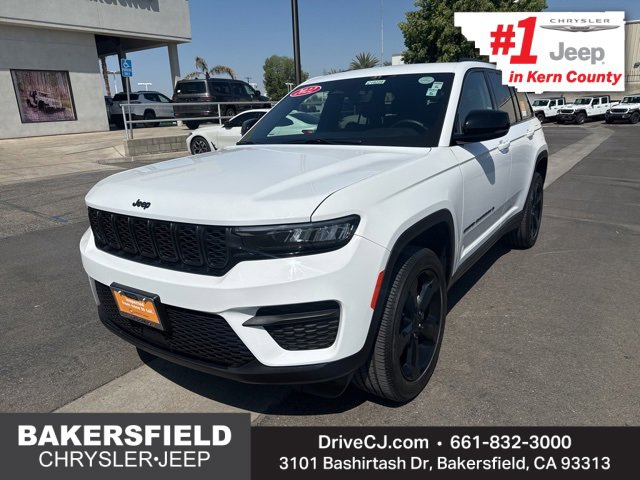 Certified 2022 Jeep Grand Cherokee Altitude
