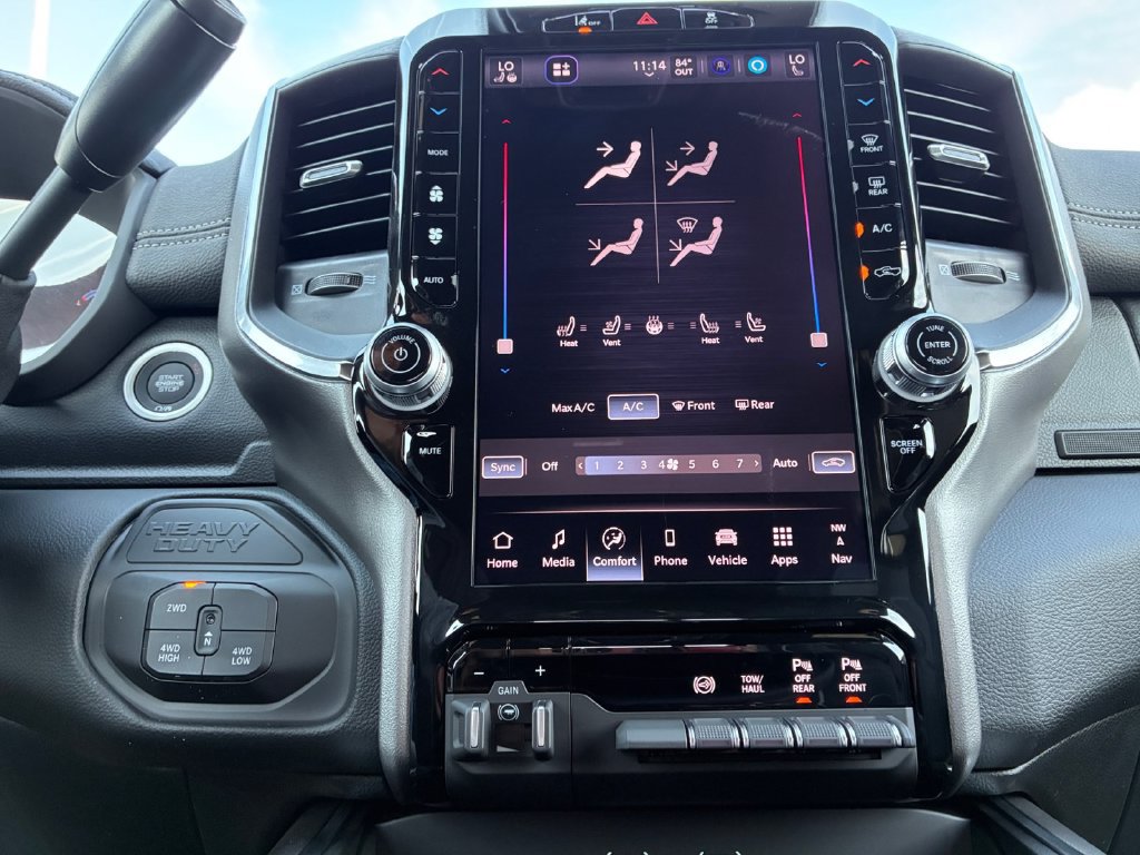 New 2027 RAM 3500 Laramie AWD/4WD image 4