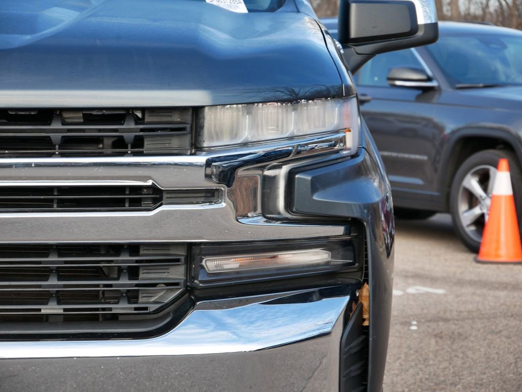 Used 2019 Chevrolet Silverado 1500 LT w/ All-Star Edition image 46