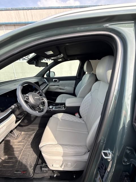 Used 2025 Kia Sorento SX Prestige AWD/4WD image 13