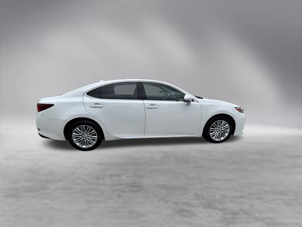 Used 2017 Lexus ES 350 w/ Premium Package FWD image 3
