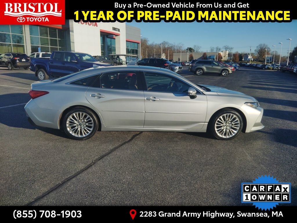Used 2021 Toyota Avalon Limited image 8