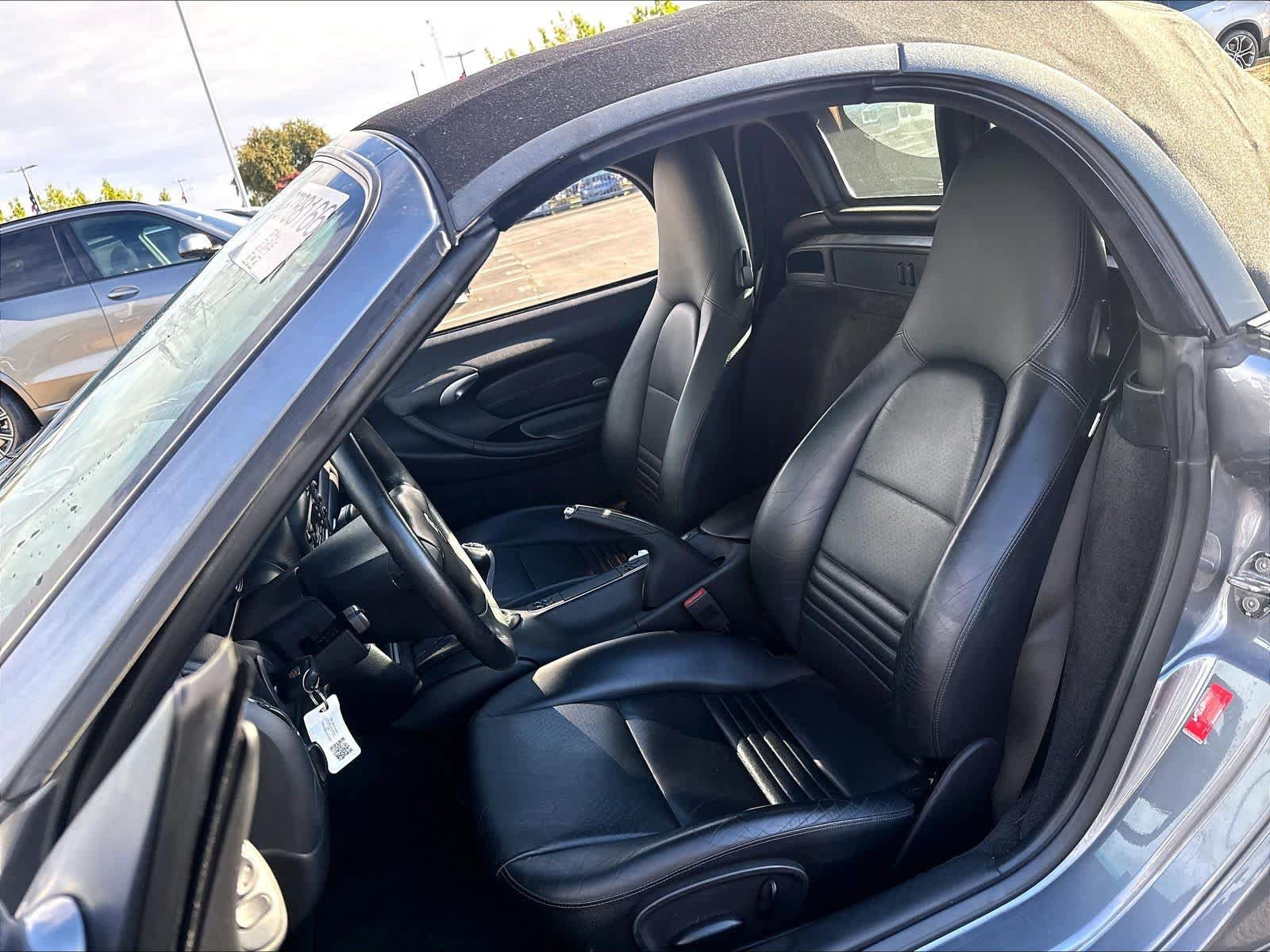 Used 2003 Porsche Boxster RWD image 18