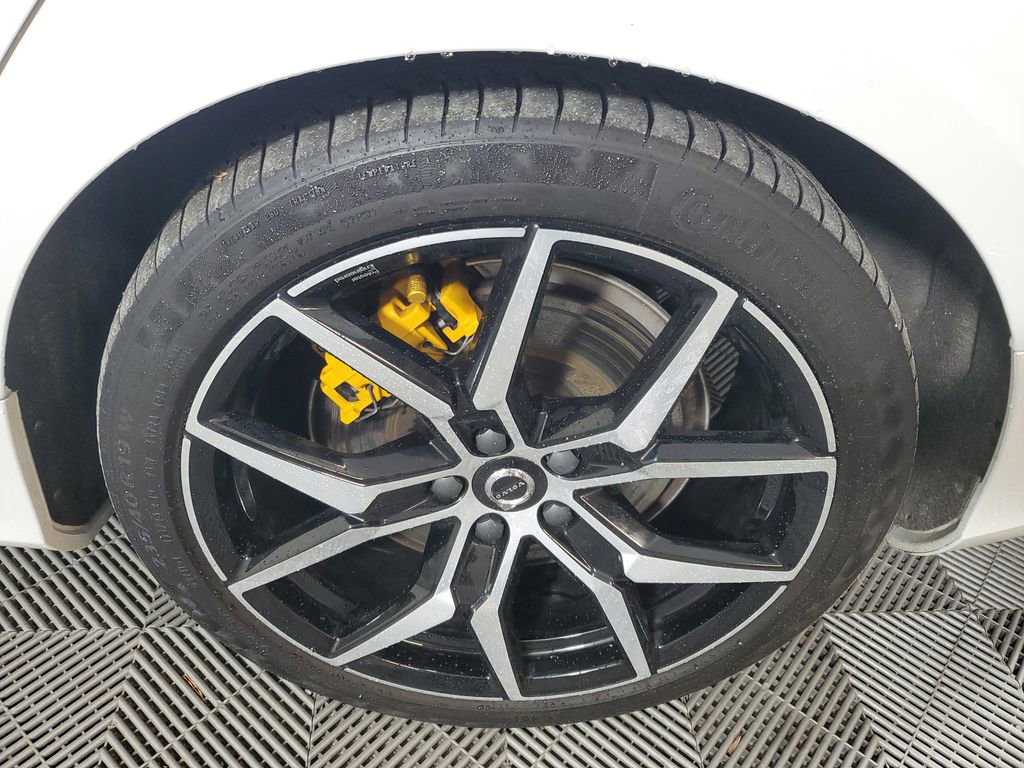 Used 2024 Volvo V60 T8 Polestar w/ Protection Package Premier image 13
