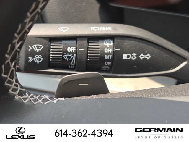 Used 2024 Chevrolet Traverse LT w/ Midnight/Sport Edition AWD/4WD image 21
