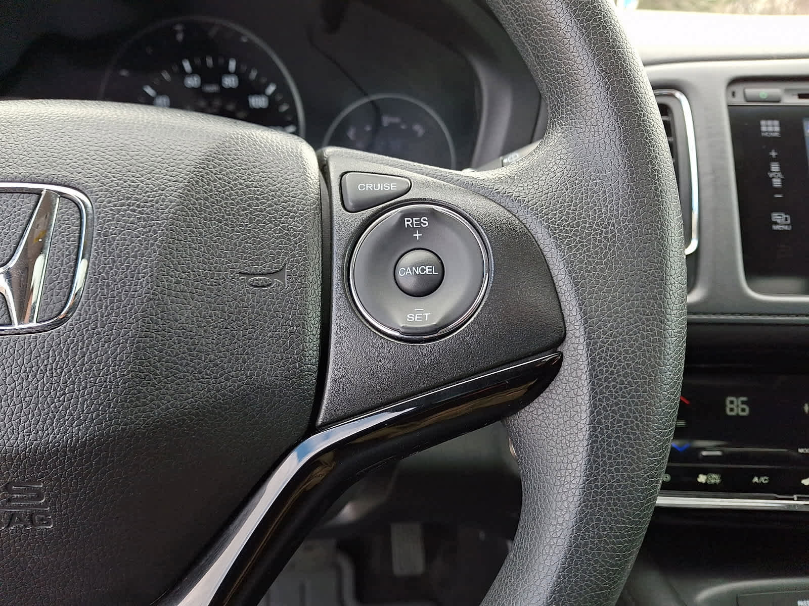 Certified 2018 Honda HR-V EX image 24