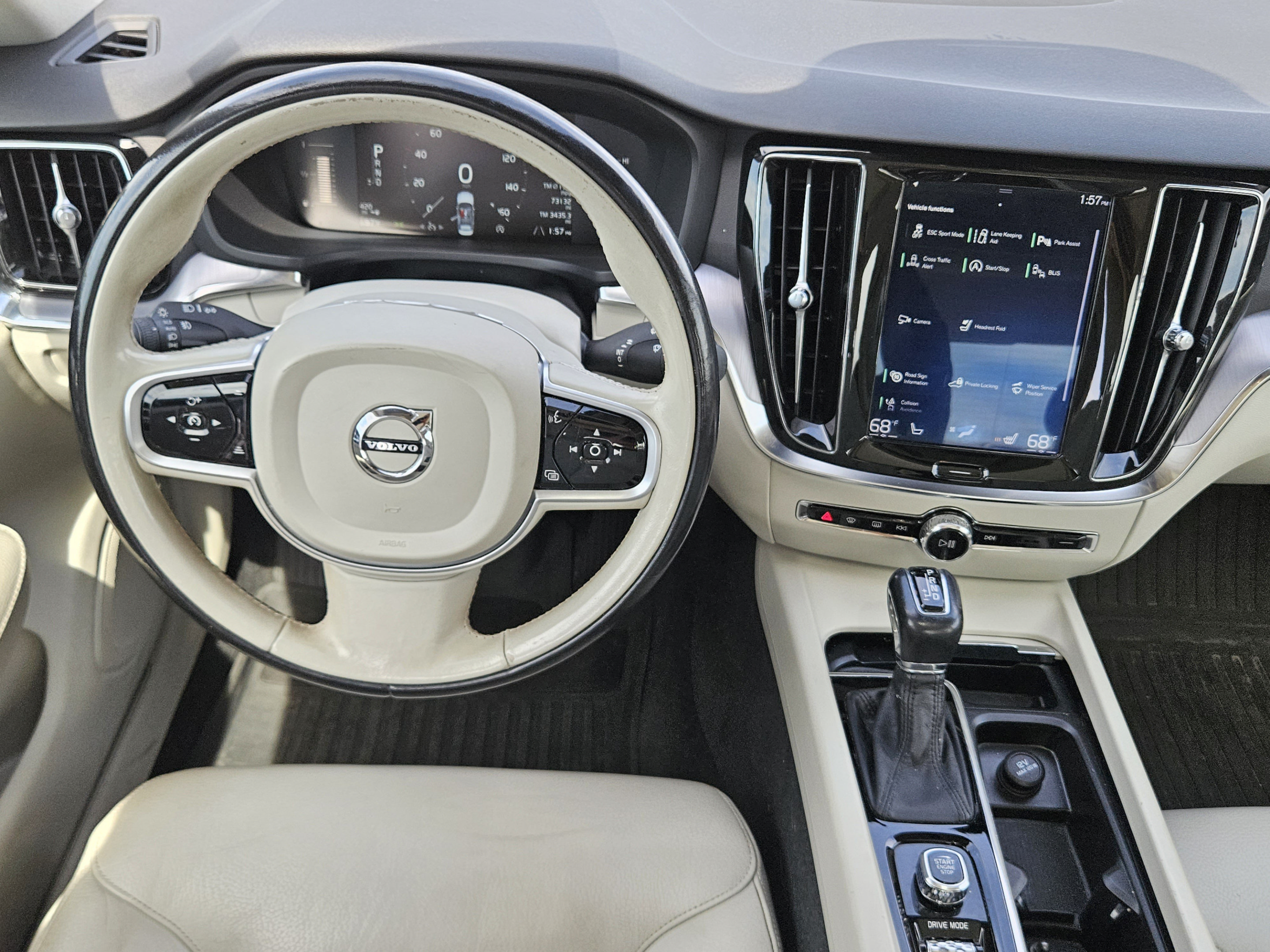 Used 2019 Volvo S60 T6 Momentum w/ Premium Package AWD/4WD image 17