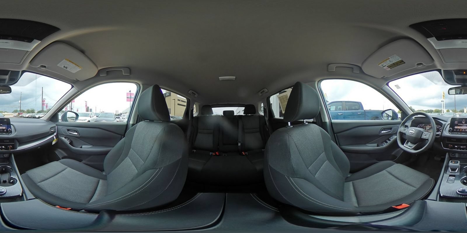 Used 2026 Nissan Rogue SV AWD/4WD image 43
