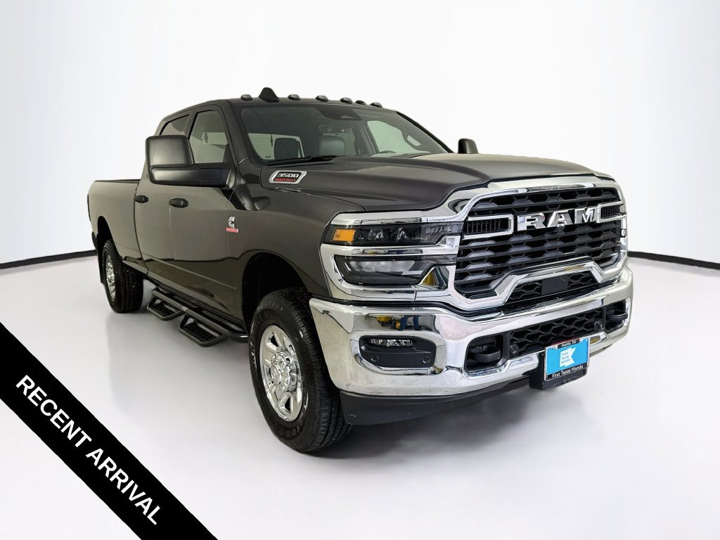 Used 2025 RAM 3500 Tradesman w/ Chrome Appearance Group AWD/4WD image 1
