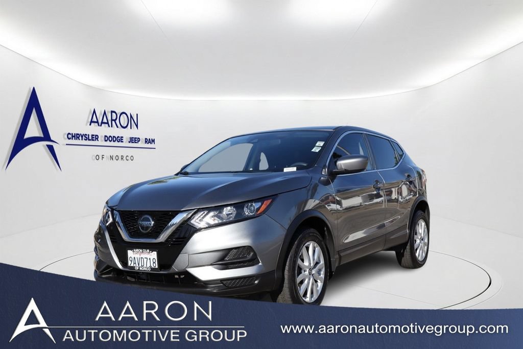 Used 2022 Nissan Rogue Sport S FWD image 1