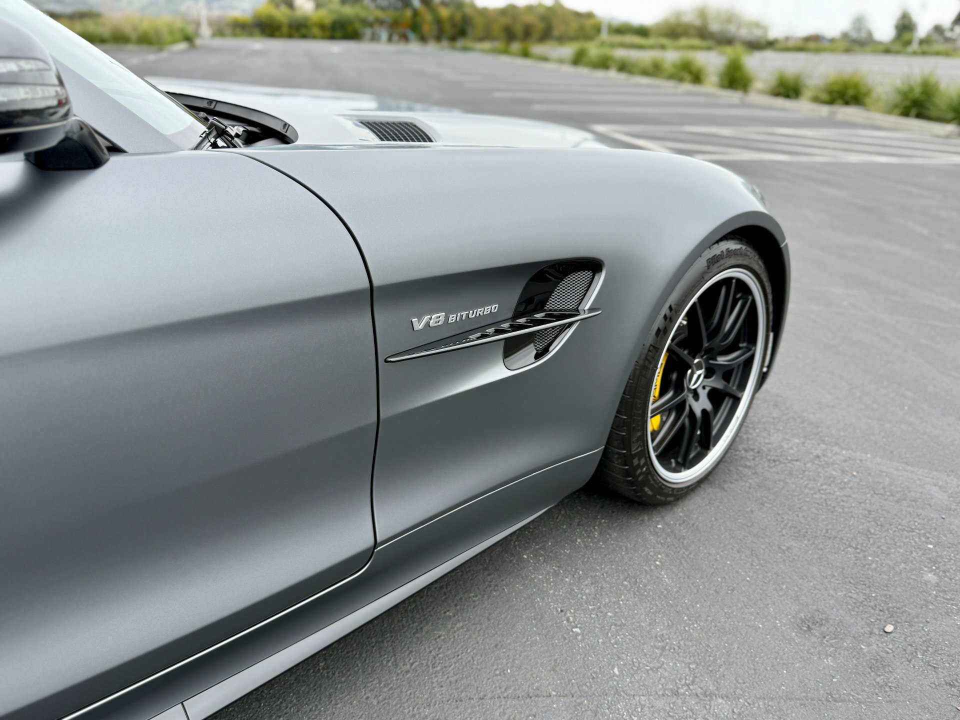 Used 2018 Mercedes-Benz AMG GT R image 27