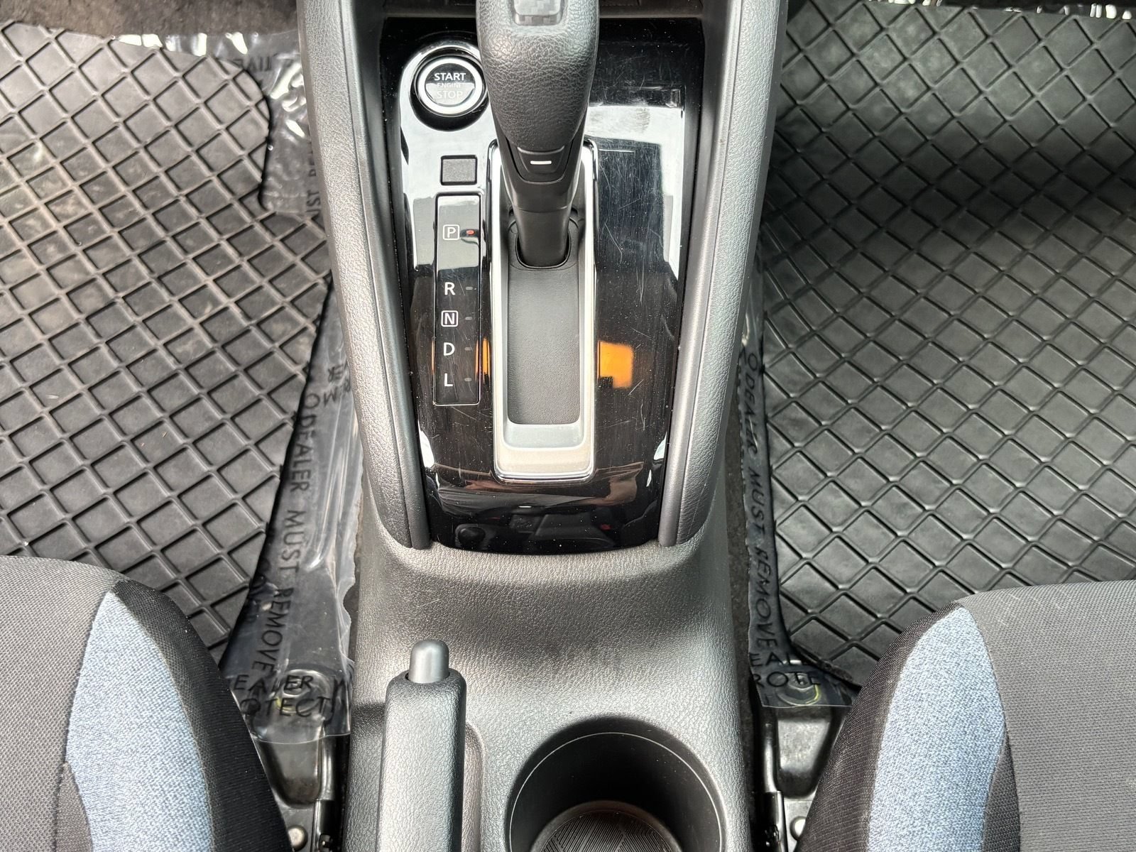 Certified 2023 Nissan Versa SV FWD image 27