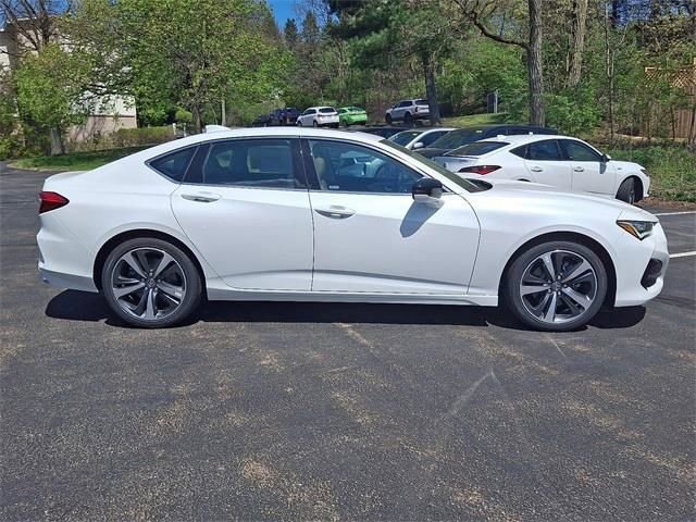 Used 2025 Acura TLX w/ Technology Package image 14