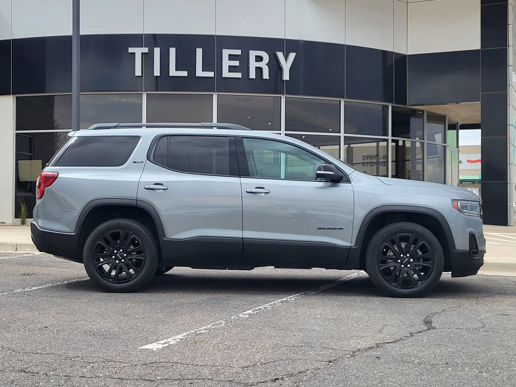 Used 2023 GMC Acadia SLT w/ Elevation Edition FWD image 1