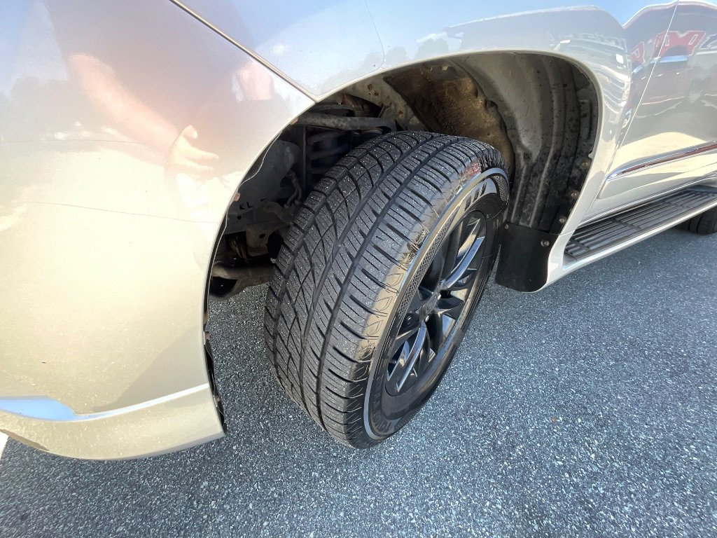 Used 2015 Lexus GX 460 image 11