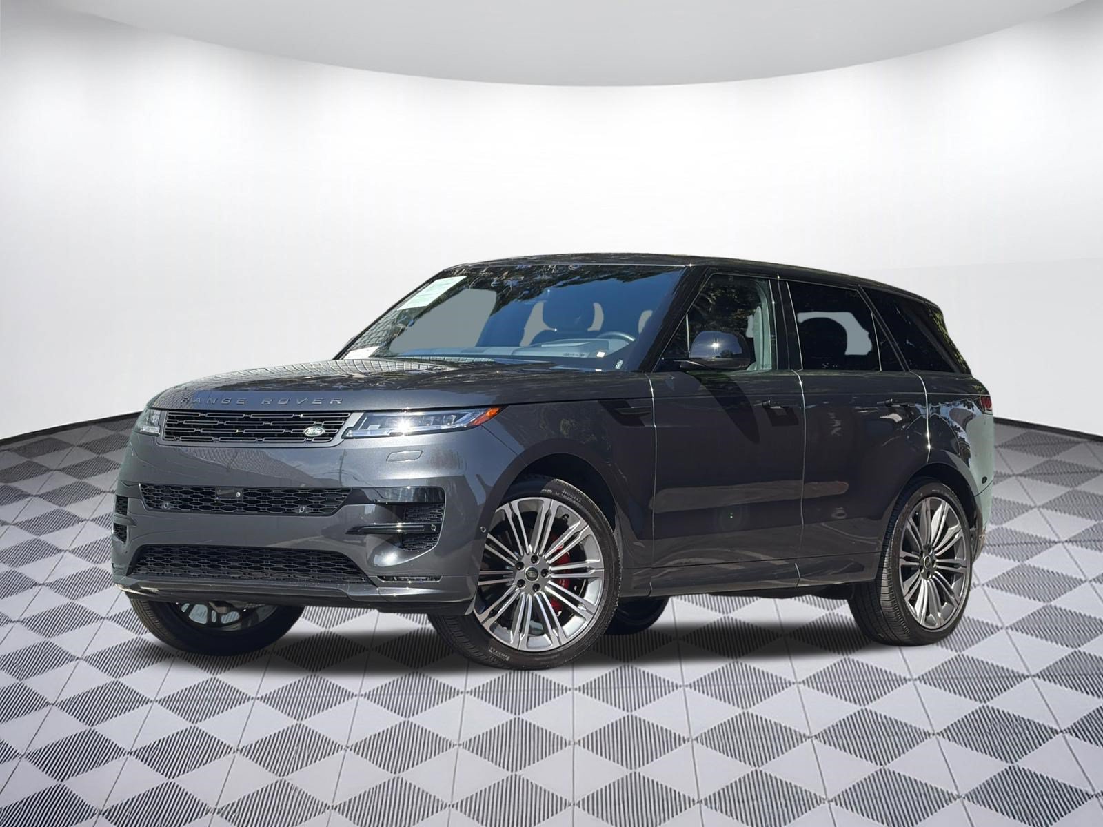 Used 2025 Land Rover Range Rover Sport Dynamic SE AWD/4WD image 1