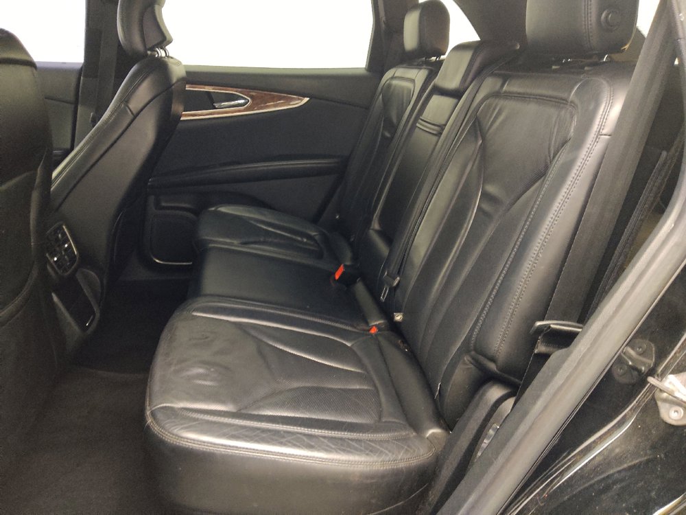 Used 2017 Lincoln MKX Reserve AWD/4WD image 18