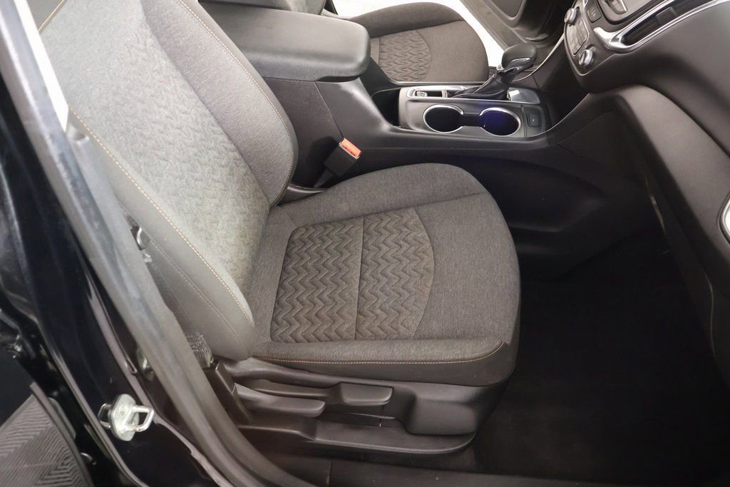 Used 2022 Chevrolet Equinox LT image 13
