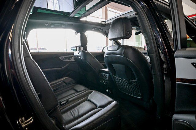 Used 2019 Audi Q7 2.0T Premium w/ Cold Weather Package image 22