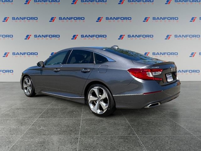 Used 2018 Honda Accord Touring image 3
