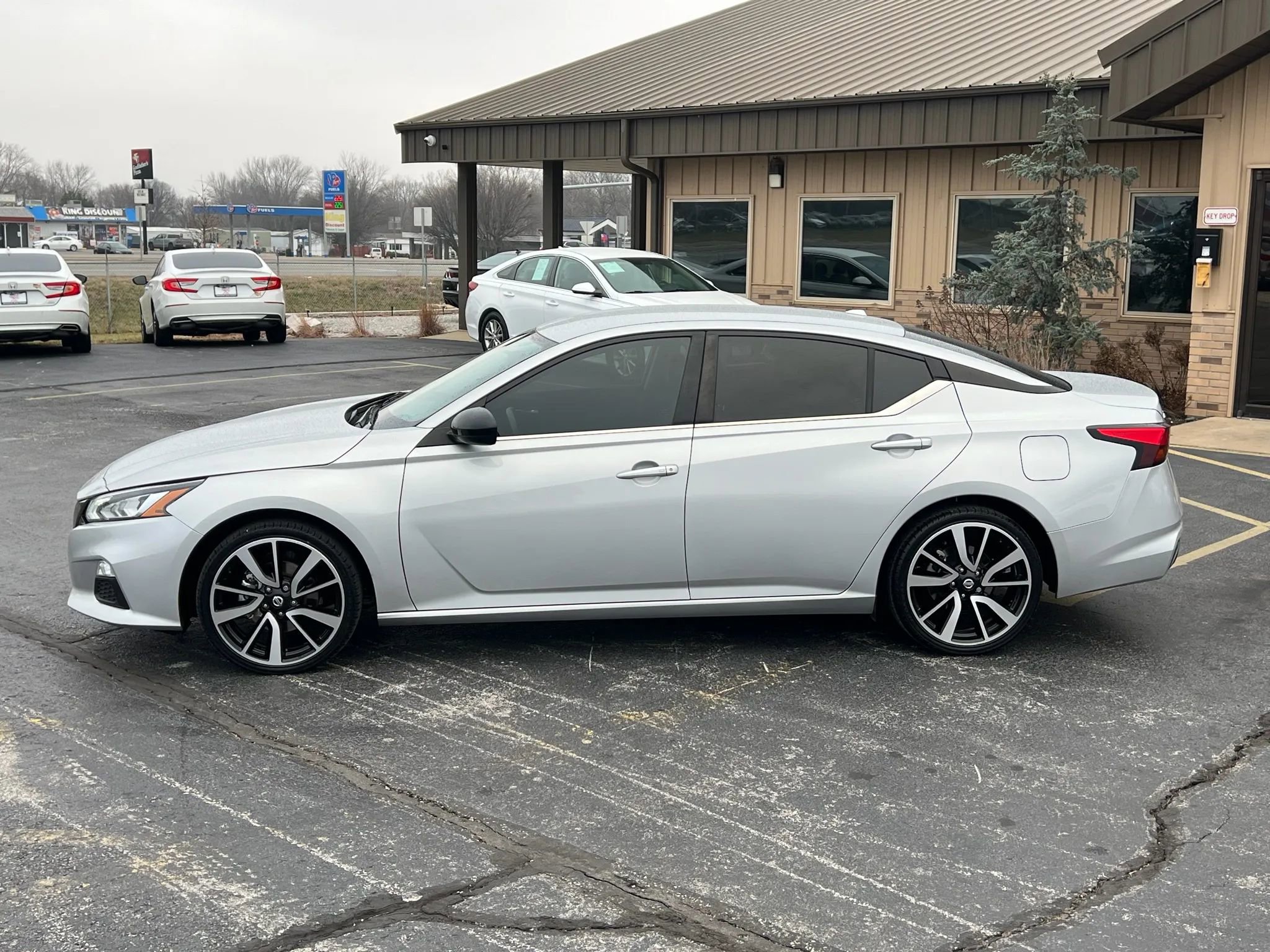 Used 2021 Nissan Altima 2.5 SR image 16