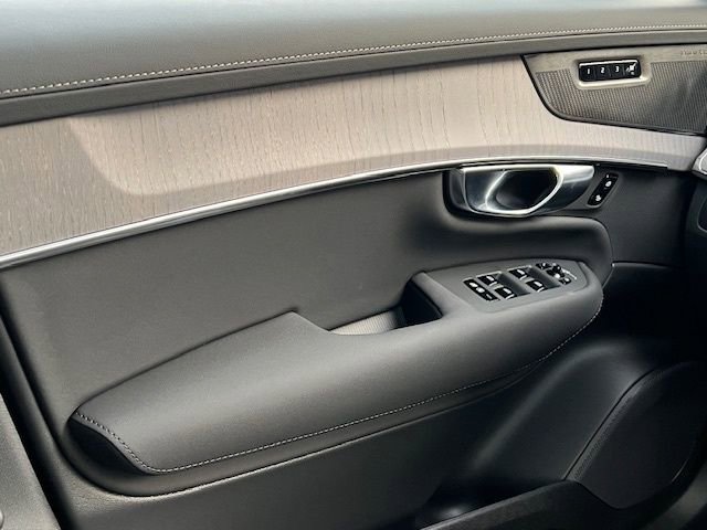 New 2026 Volvo XC90 T8 Ultra image 34