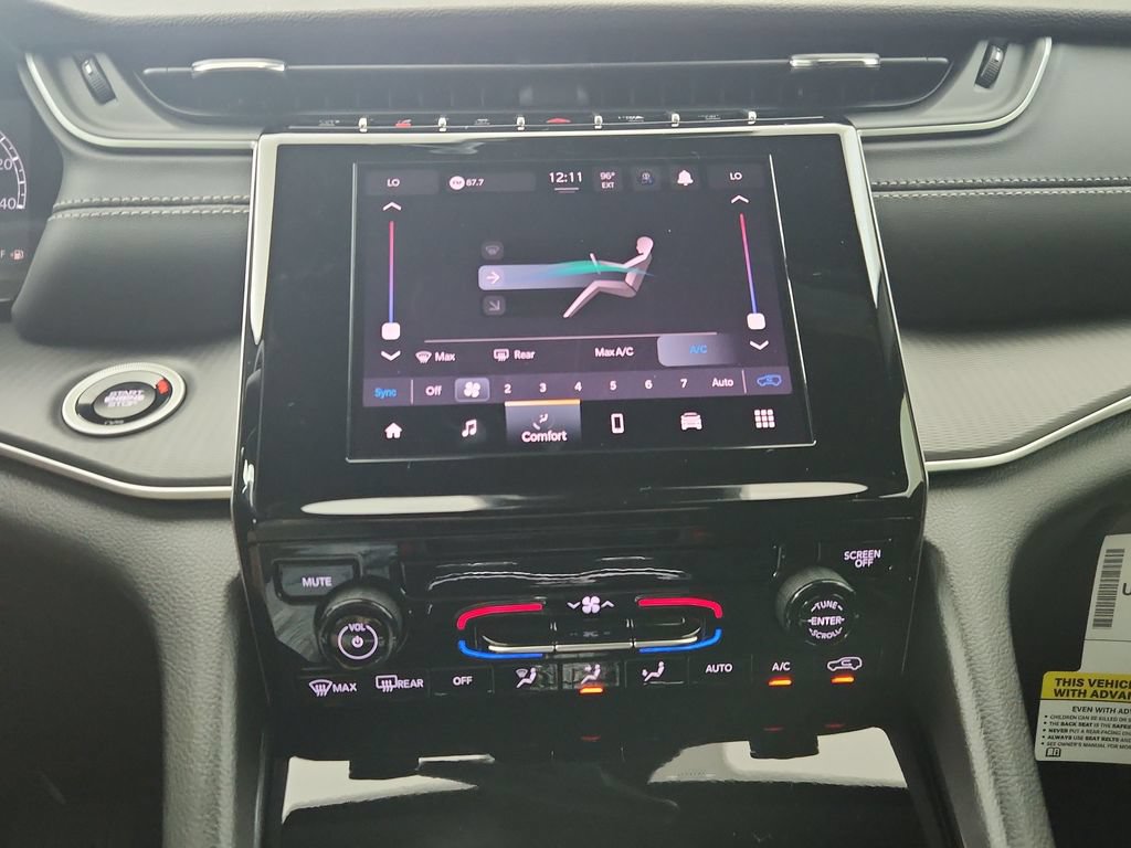 New 2026 Jeep Grand Cherokee Laredo AWD/4WD image 26