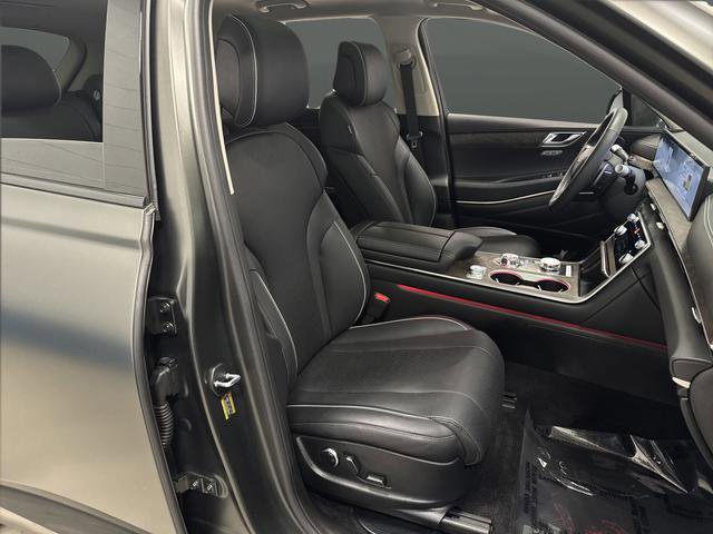 Used 2025 Genesis GV80 2.5T Prestige image 33