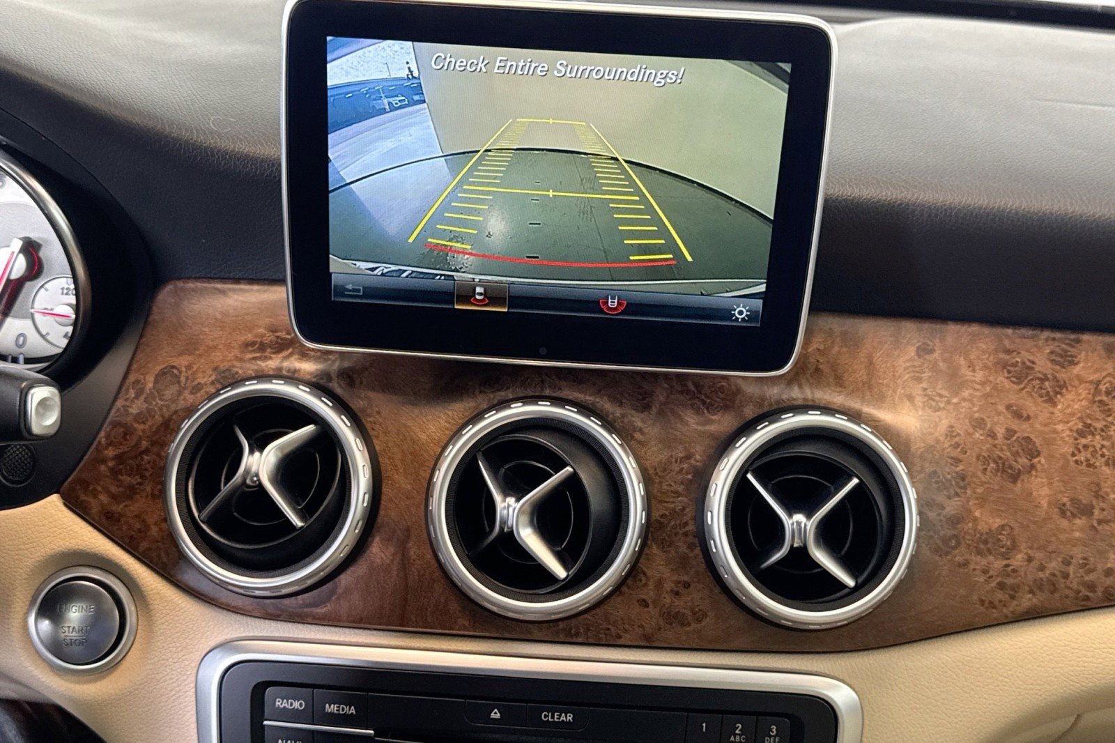 Used 2016 Mercedes-Benz GLA 250 GLA 250 image 14