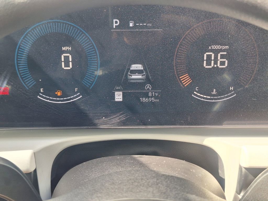 Used 2025 Hyundai Tucson SEL FWD image 15