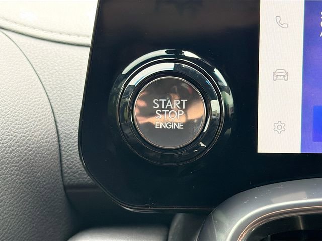 Used 2023 Lexus LX 600 F Sport w/ Accessory Package (A2) AWD/4WD image 38