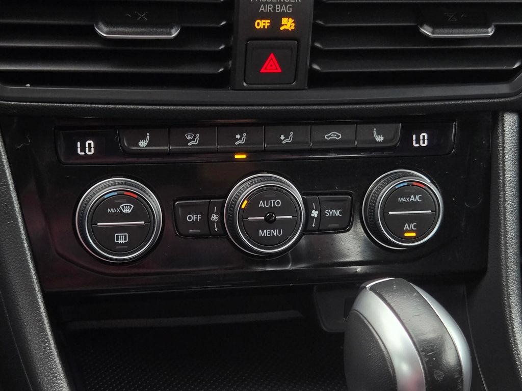 Used 2021 Volkswagen Jetta GLI FWD image 20