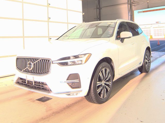 Used 2022 Volvo XC60 B5 Inscription w/ Advanced Package