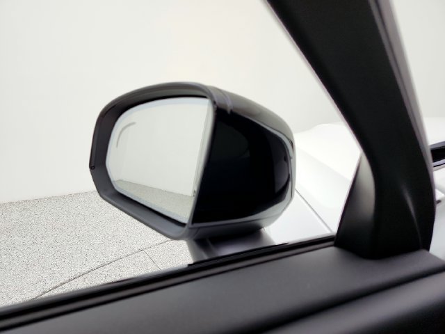 New 2026 Volvo XC40 B5 Ultra w/ Climate Package AWD/4WD image 23