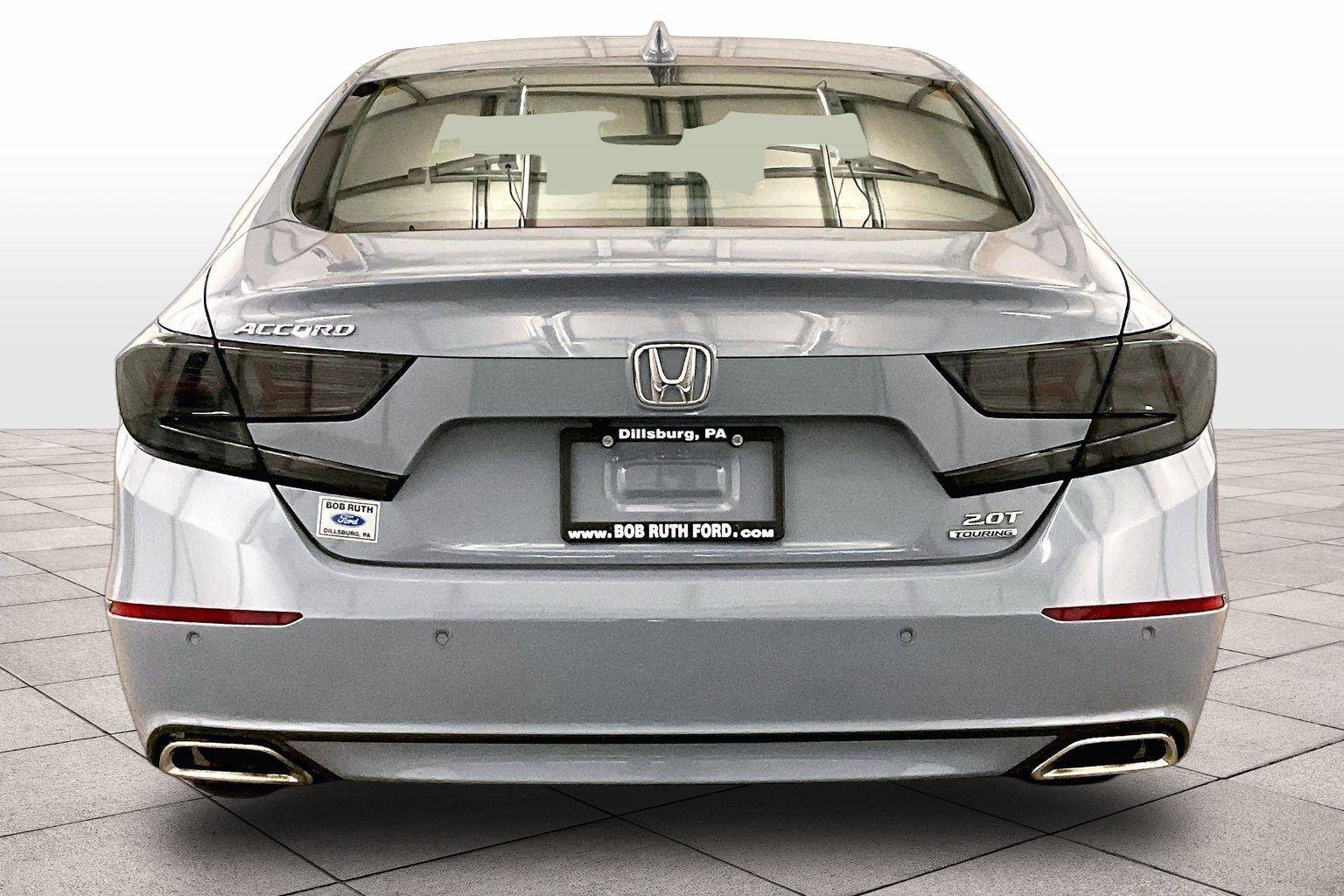Used 2022 Honda Accord Touring image 4