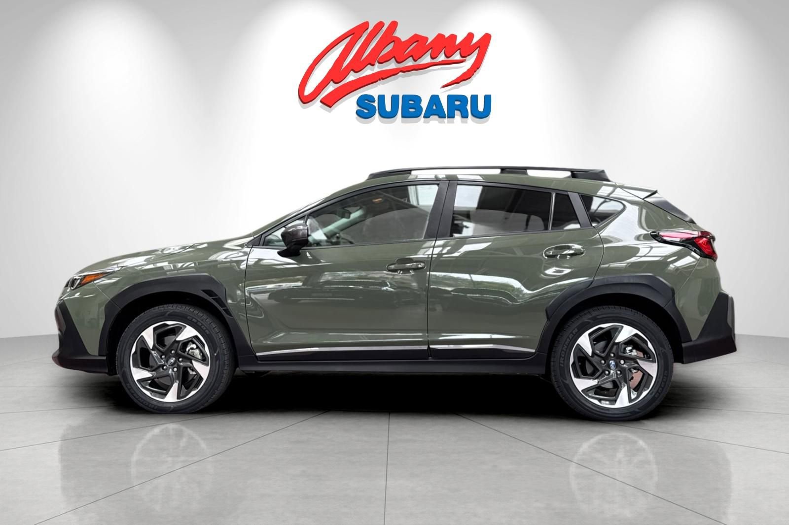 Used 2024 Subaru Crosstrek 2.5i Limited image 8