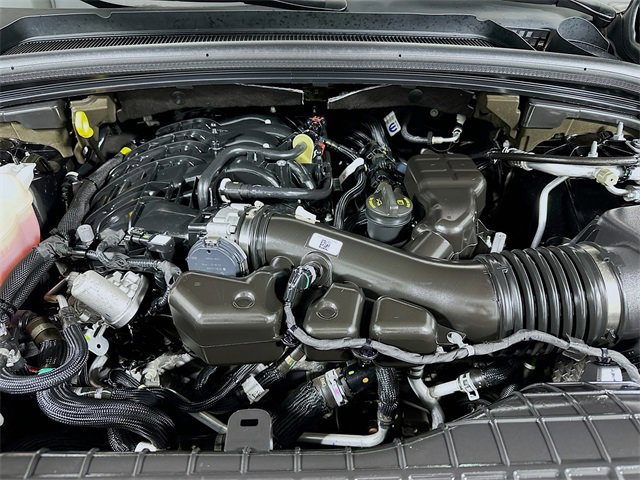 Used 2023 Jeep Grand Cherokee L Limited image 24