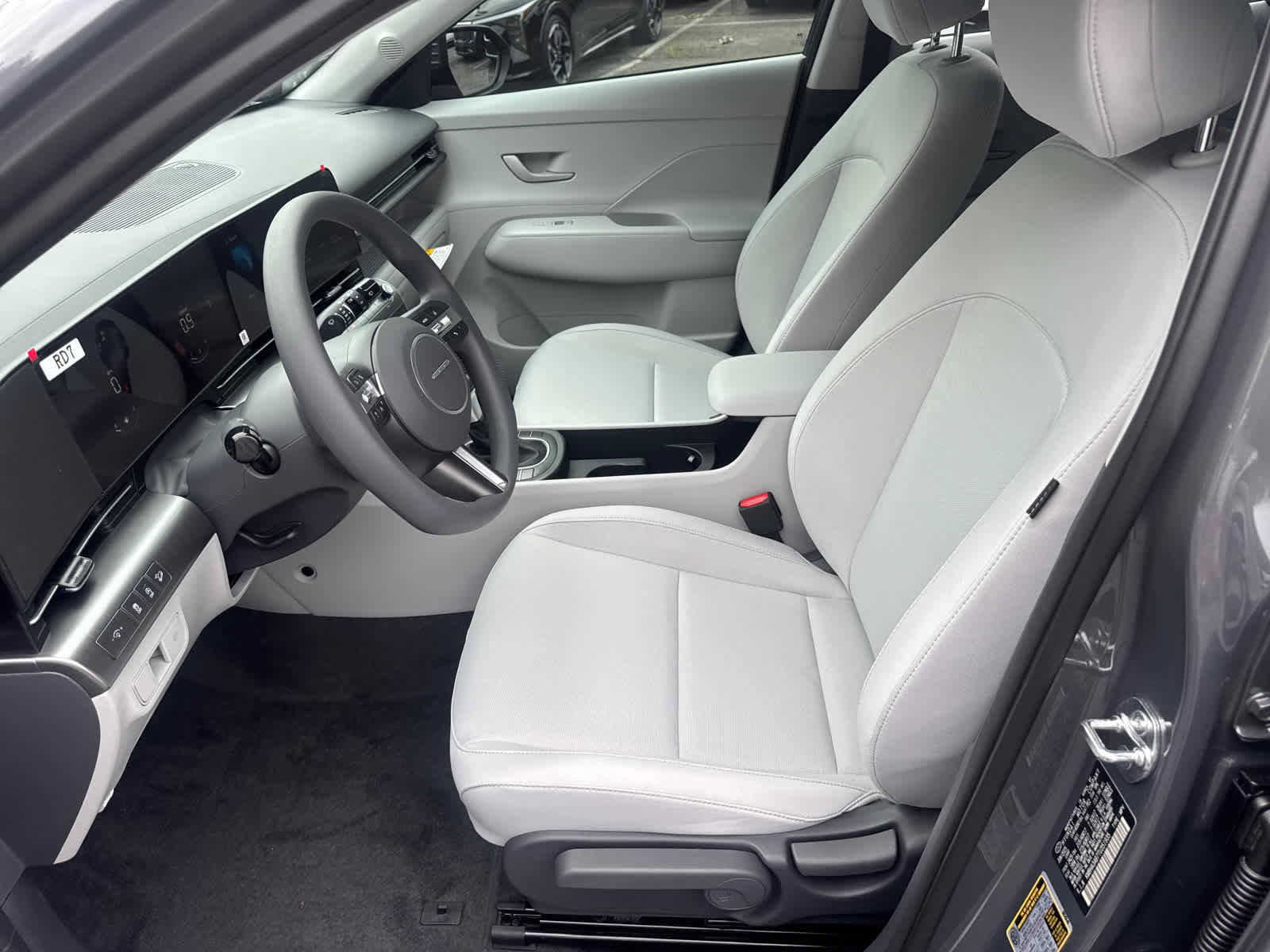 New 2026 Hyundai Kona SE image 7