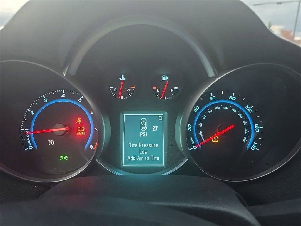 Used 2011 Chevrolet Cruze Eco image 11