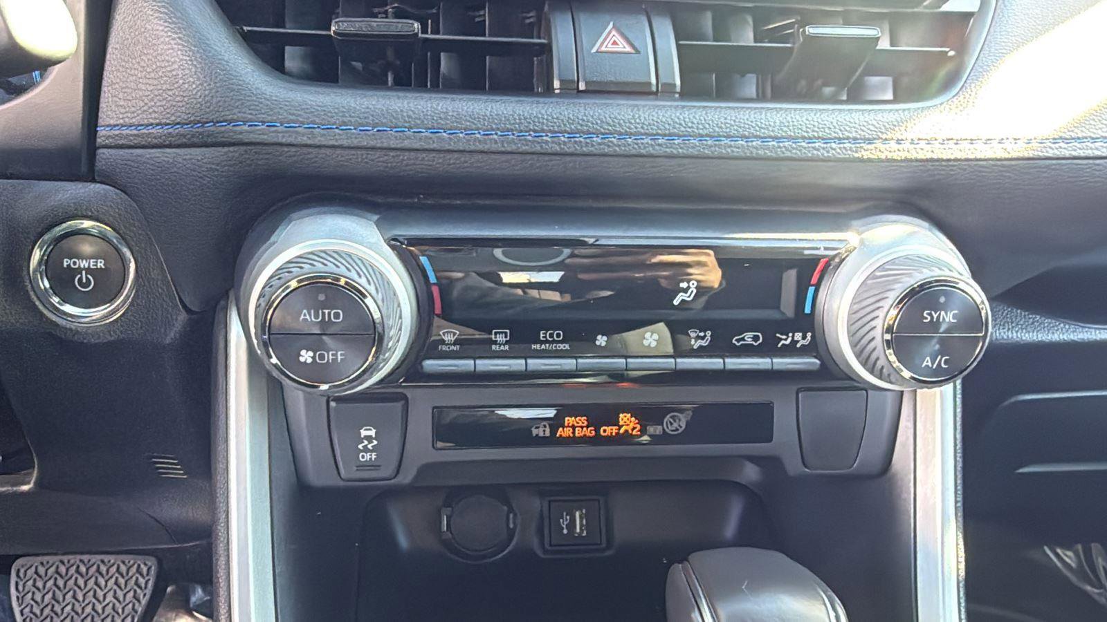 Certified 2025 Toyota RAV4 SE image 16