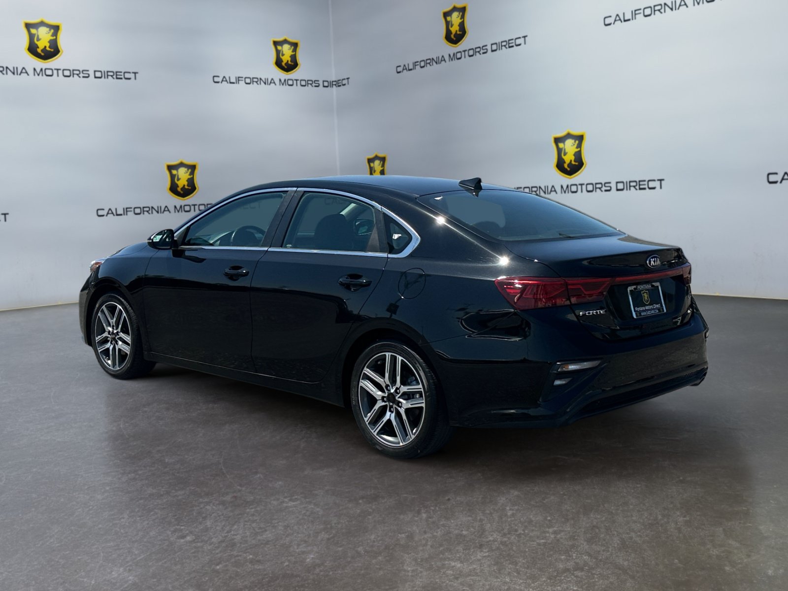 Used 2020 Kia Forte EX FWD image 3