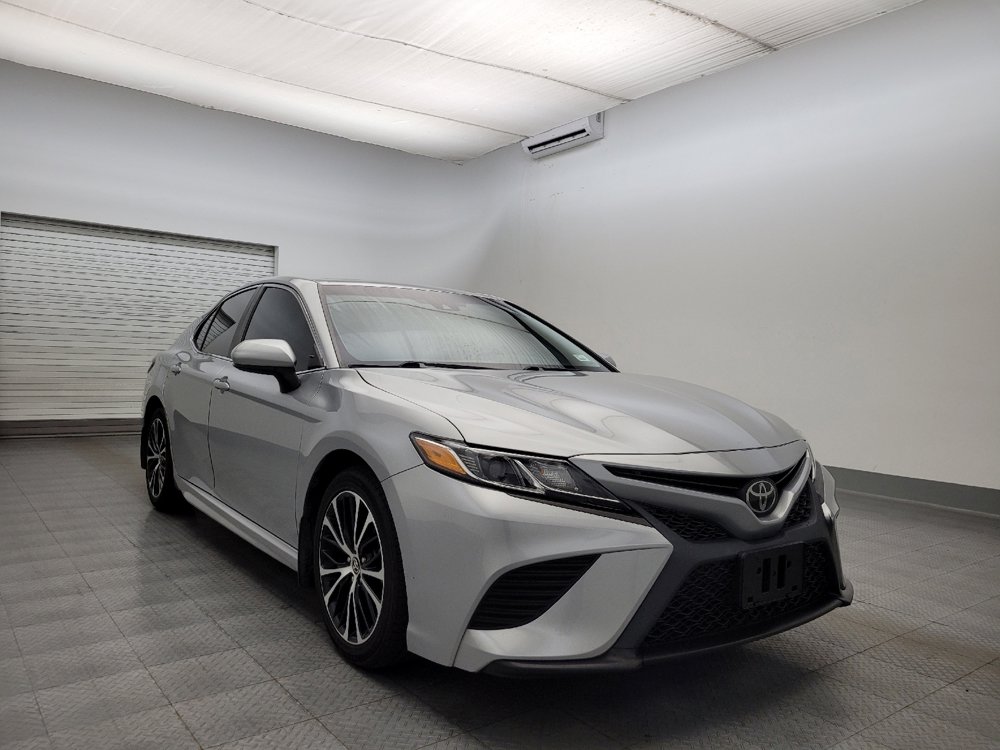 Used 2020 Toyota Camry SE image 13