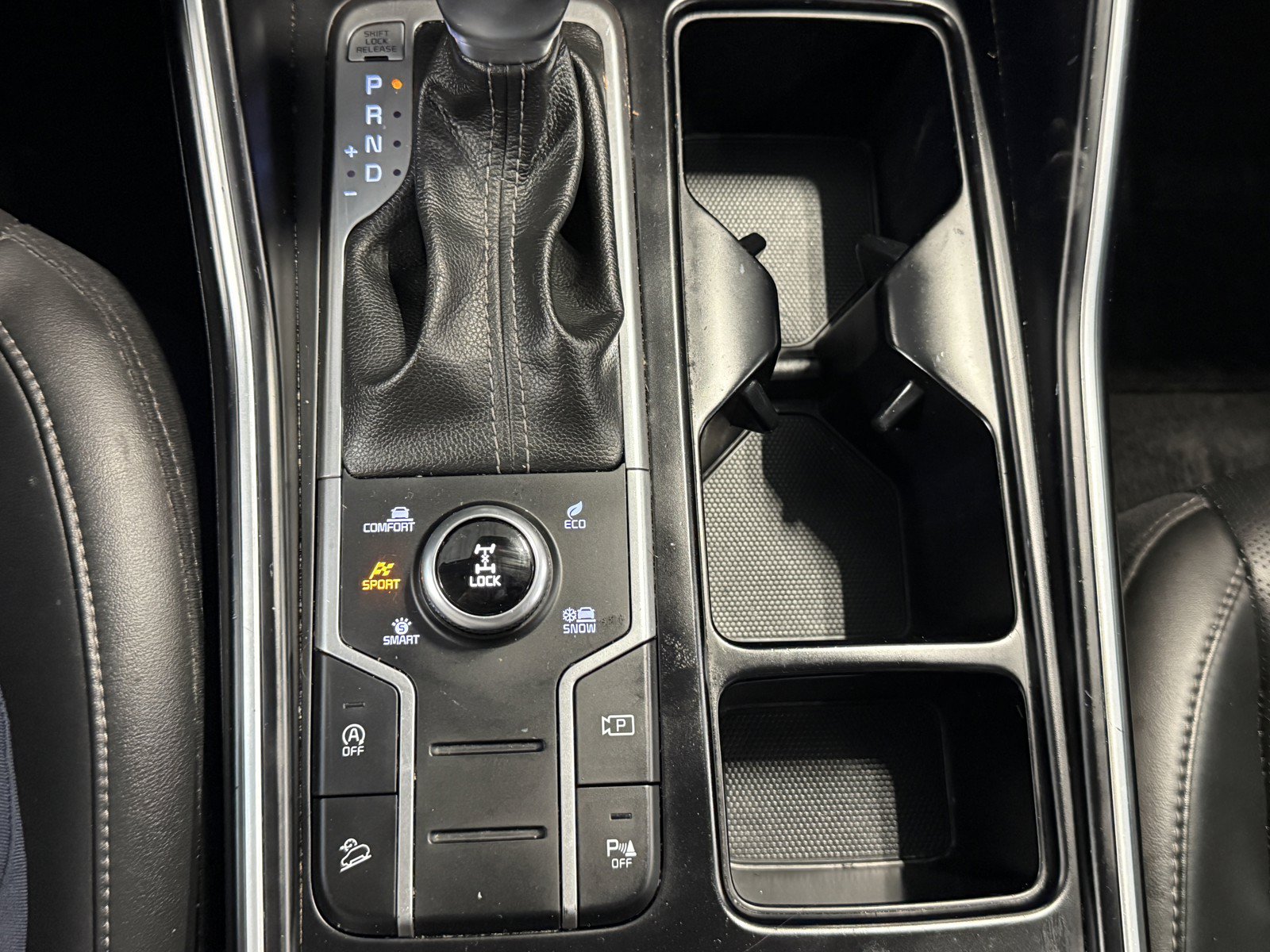 Used 2021 Kia Sorento S w/ Panoramic Sunroof Package AWD/4WD image 16