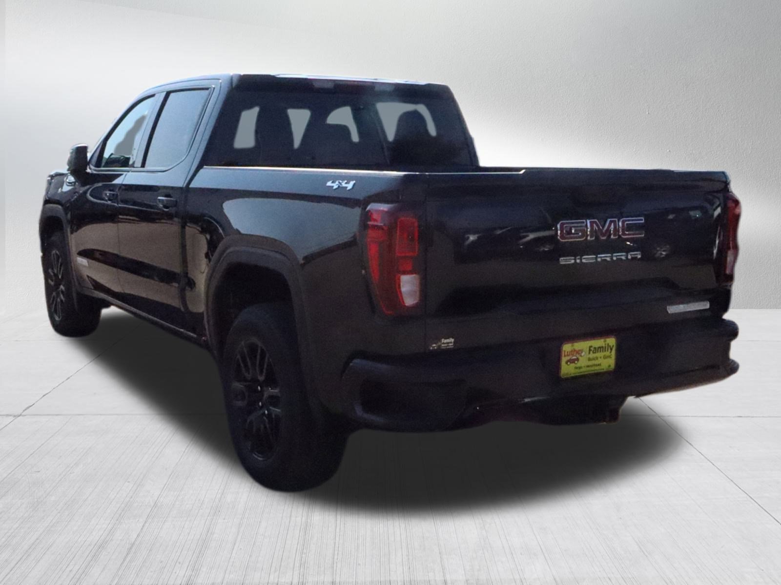 New 2026 GMC Sierra 1500 Elevation image 5