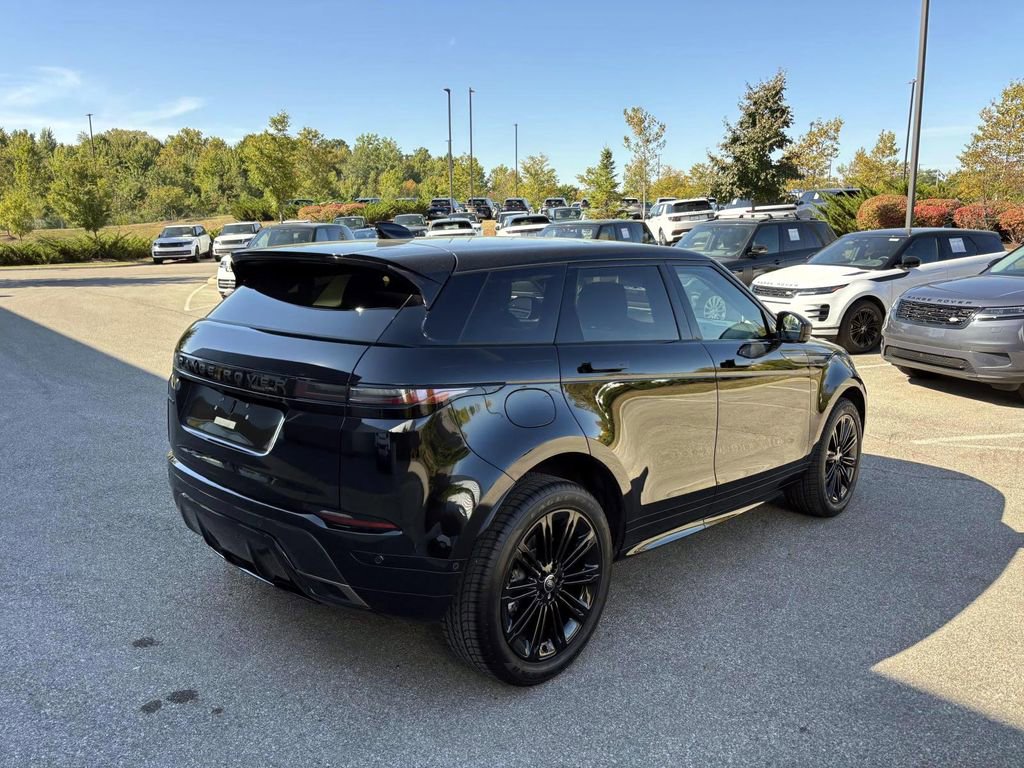 Certified 2025 Land Rover Range Rover Evoque Dynamic SE image 5