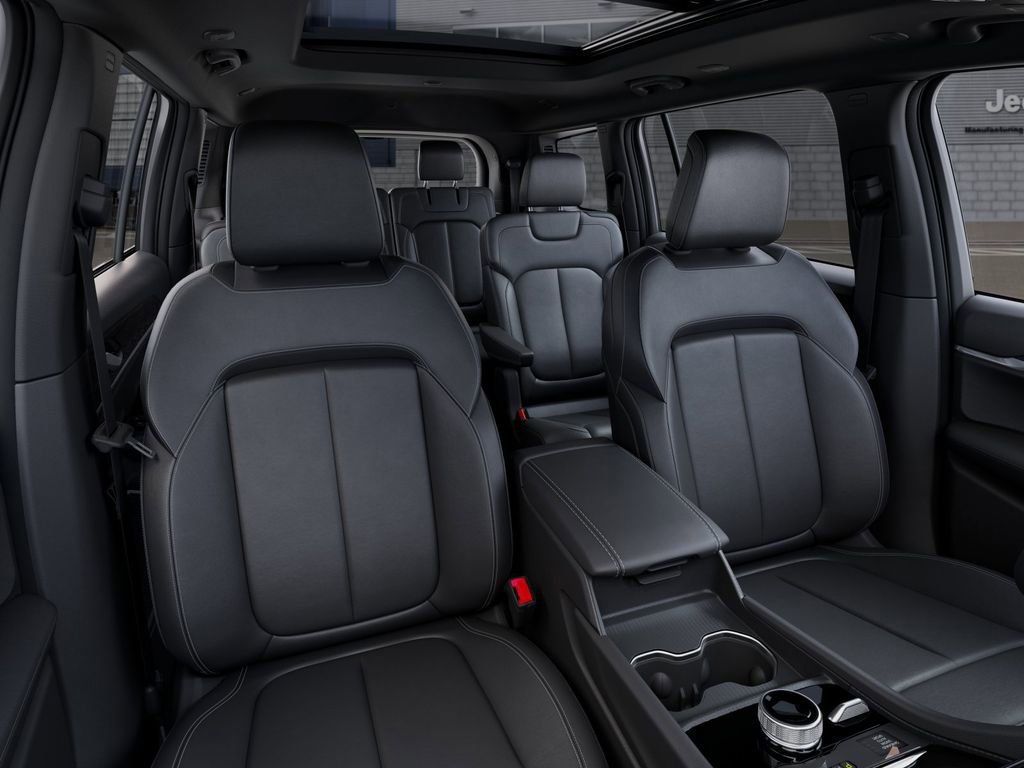 New 2026 Jeep Grand Cherokee L Limited w/ Limited Altitude Package AWD/4WD image 16