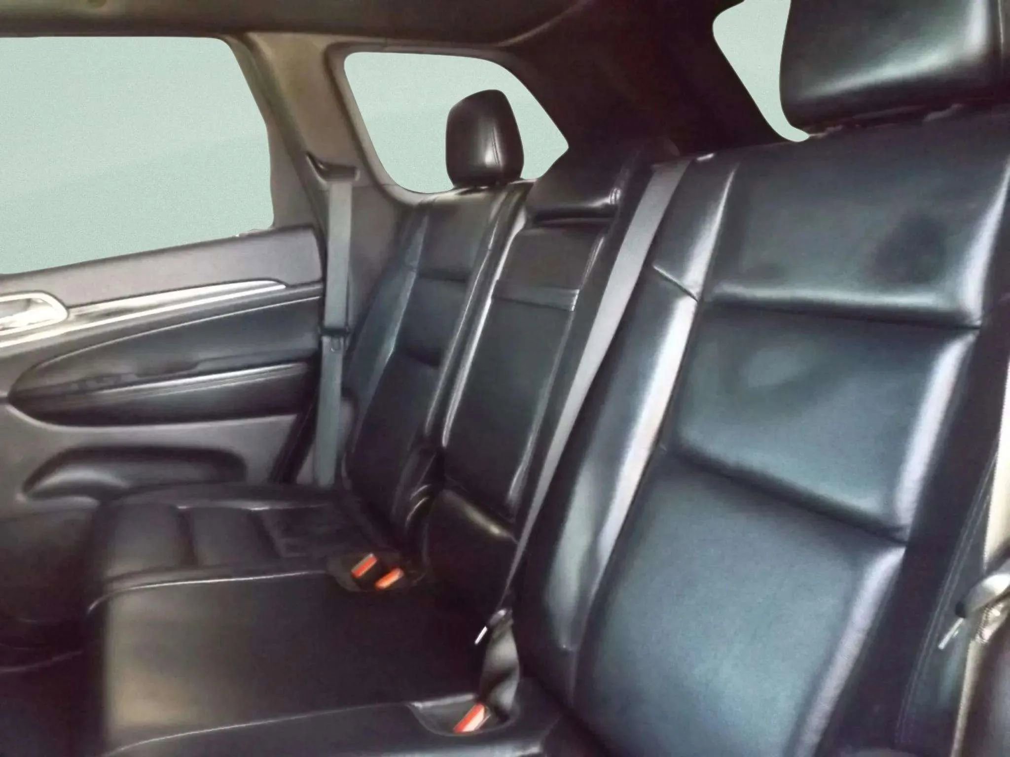 Used 2019 Jeep Grand Cherokee Limited image 17